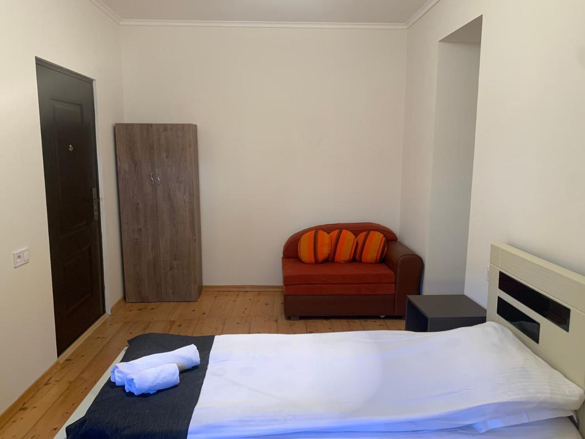 Hotel Lemi 梅斯蒂亚 外观 照片