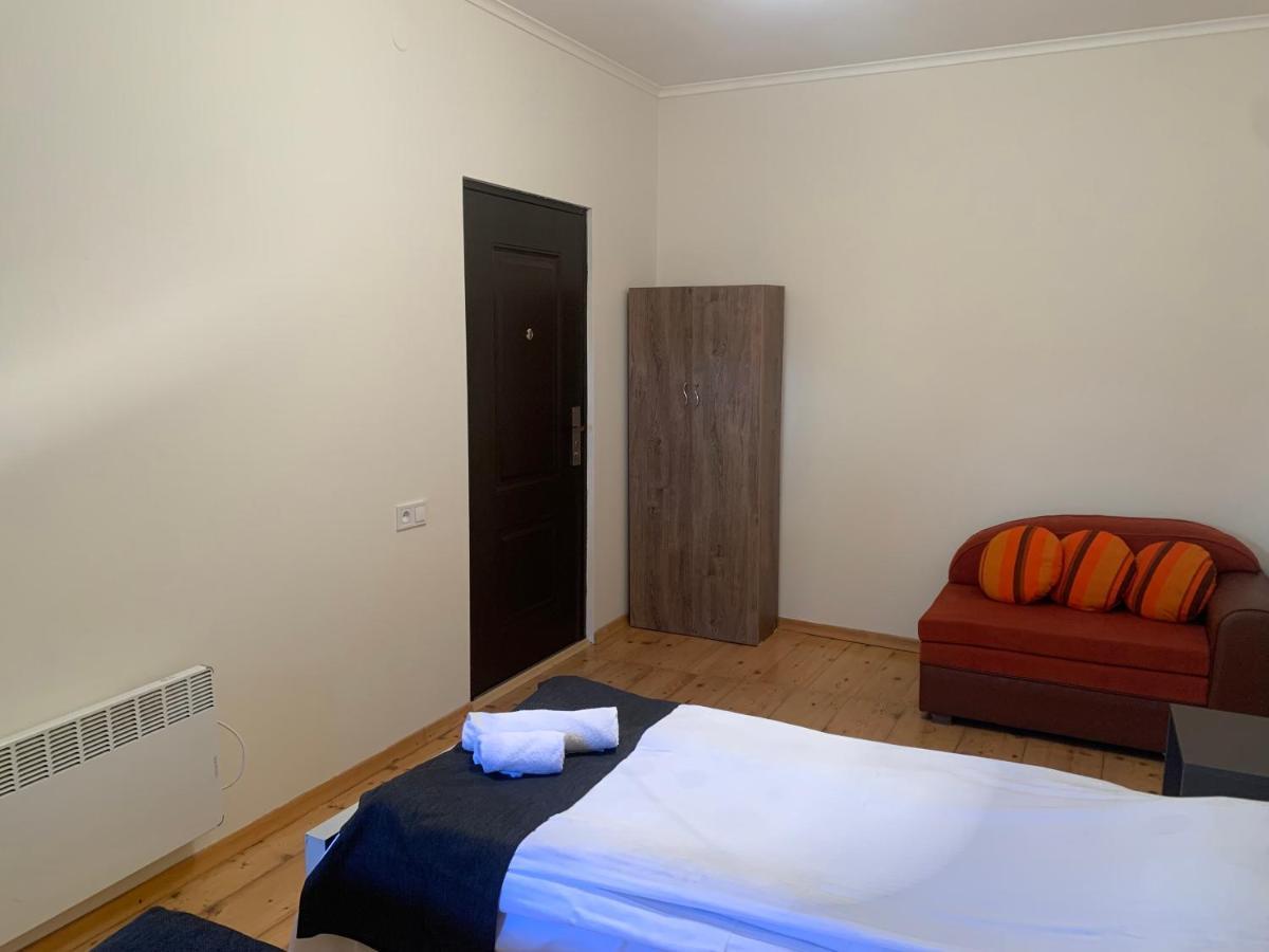 Hotel Lemi 梅斯蒂亚 外观 照片