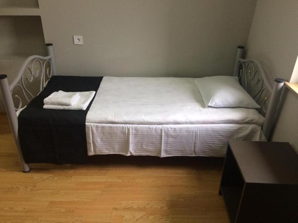 Hotel Lemi 梅斯蒂亚 外观 照片